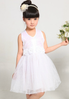 杭州童裝特價批發 2012新品童裝現貨上市，聚焦服裝服飾市場